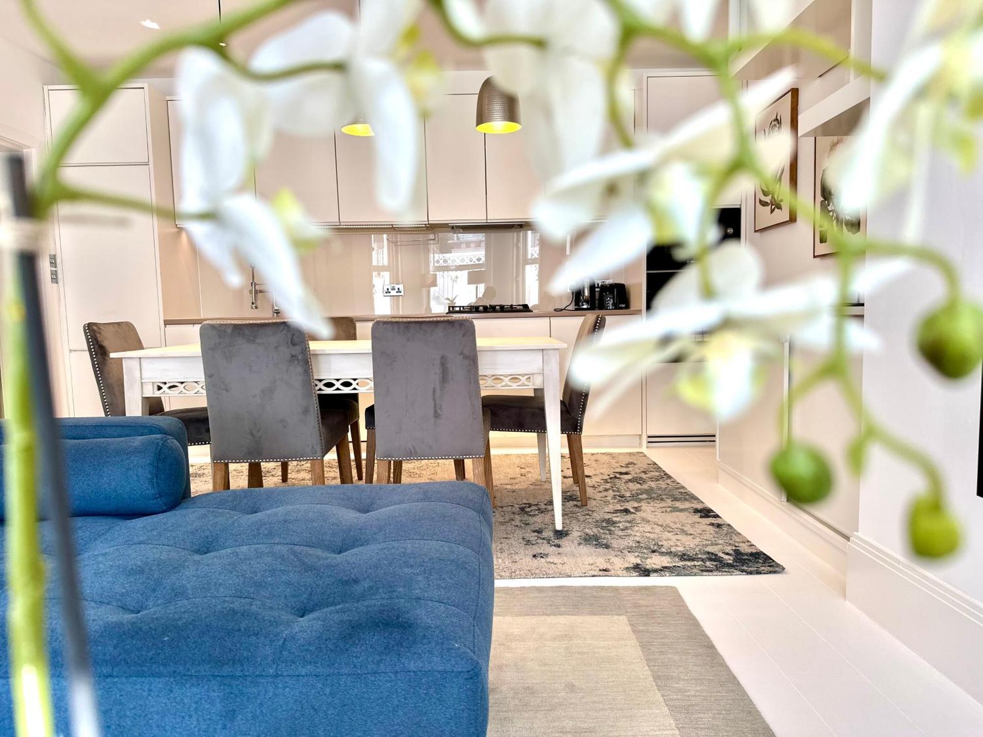 Stylish Apartment With Bbq Kensington Londyn Zewnętrze zdjęcie